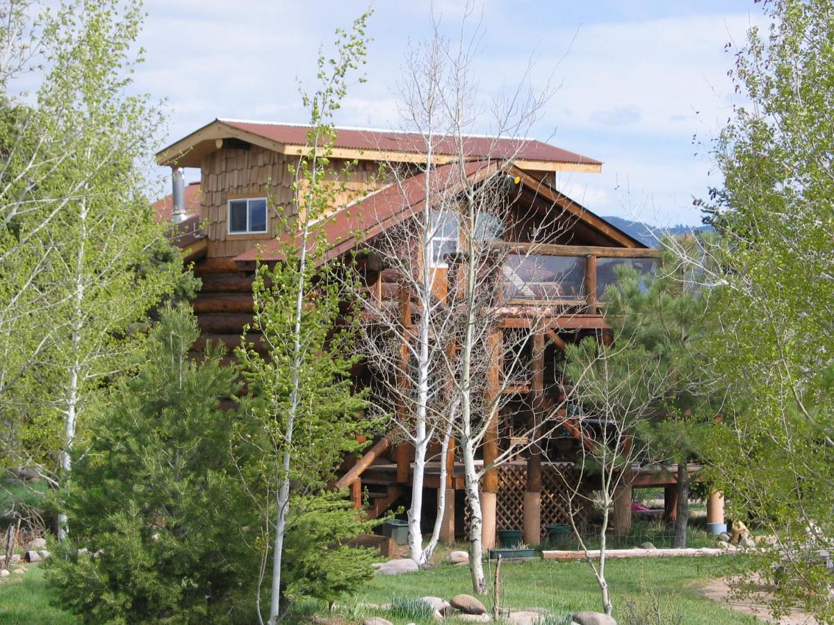 Starry Nights Ranch Bed & Breakfast 3*