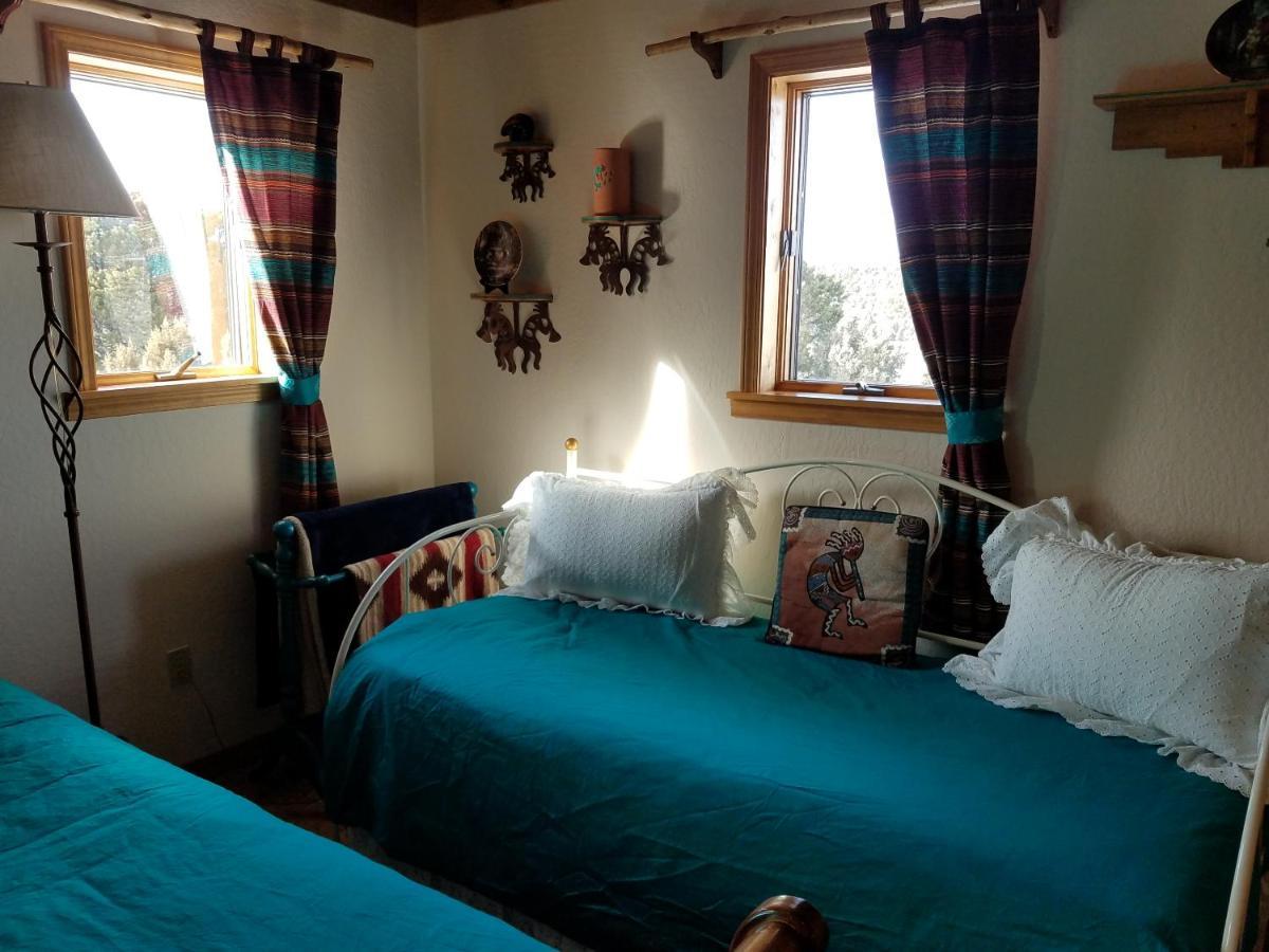 Starry Nights Ranch Bed & Breakfast 3*